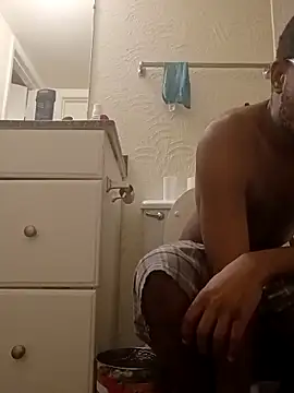 moneybaggtj online show from December 16, 2025, 4:22 pm