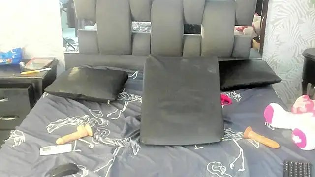 Snapshot of MissDiabla_ chatting on January 10, 2026, 12:50 am MissDiabla online show from January 10, 2026, 12:50 am