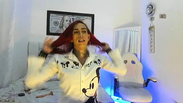 Snapshot of MissDiabla_ chatting on February 6, 2026, 1:29 pm MissDiabla online show from February 6, 2026, 1:29 pm