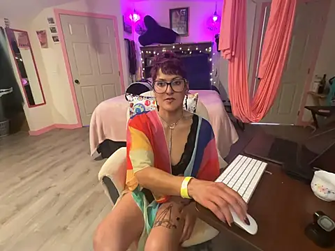 kinkycanner online show from March 1, 2026, 3:28 am