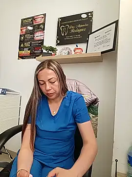 Madisson-04  online show from June 3, 2026, 3:17 pm