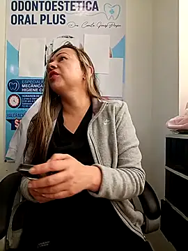 Madisson-04  online show from February 3, 2026, 1:27 pm