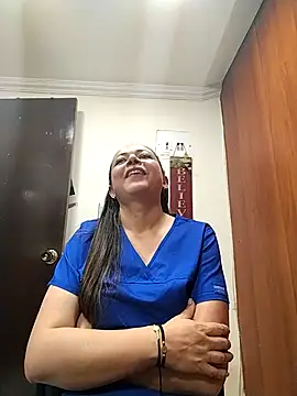 Snapshot of Madisson-04_ chatting on September 12, 2025, 9:14 pm Madisson-04 online show from September 12, 2025, 9:14 pm