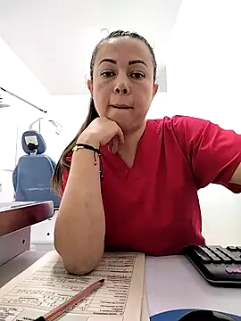 Snapshot of Madisson-04_ chatting on September 19, 2025, 8:24 pm Madisson-04 online show from September 19, 2025, 8:24 pm