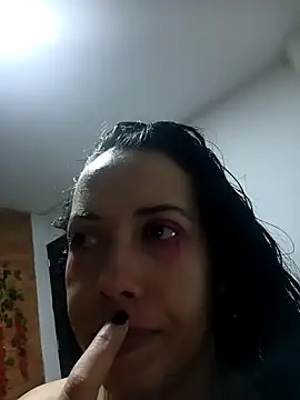 Snapshot of MiaForever1 chatting on October 31, 2025, 8:49 pm MiaForever1 online show from October 31, 2025, 8:49 pm