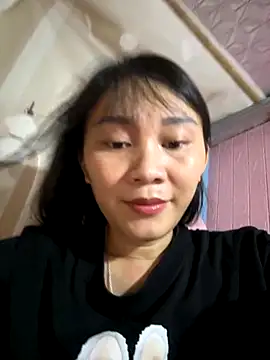 Snapshot of Almond-cute chatting on September 21, 2025, 10:20 am Almond-cute online show from September 21, 2025, 10:20 am
