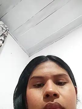 julietta1453 online show from March 4, 2026, 3:36 am