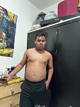 Danimiles online show from March 8, 2026, 4:49 am