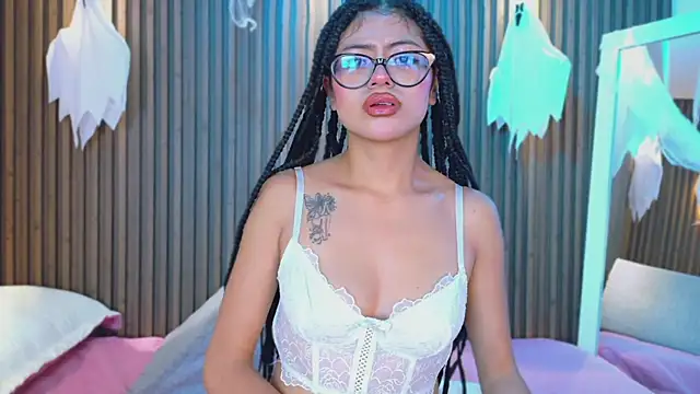 AlanaWalker9 online show from October 29, 2025, 11:42 am