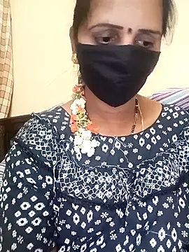 Snapshot of Mee_harini-telugupilla chatting on February 13, 2026, 5:02 pm Mee harini-telugupilla online show from February 13, 2026, 5:02 pm