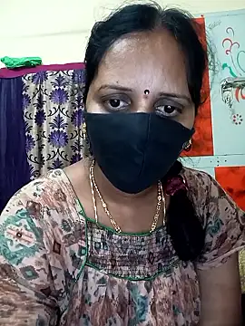 Snapshot of Mee_harini-telugupilla chatting on January 18, 2026, 2:04 am Mee harini-telugupilla online show from January 18, 2026, 2:04 am