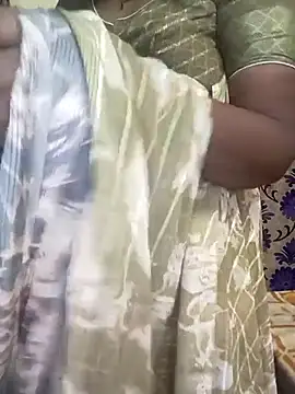 Snapshot of Mee_harini-telugupilla chatting on February 15, 2026, 7:51 am Mee harini-telugupilla online show from February 15, 2026, 7:51 am