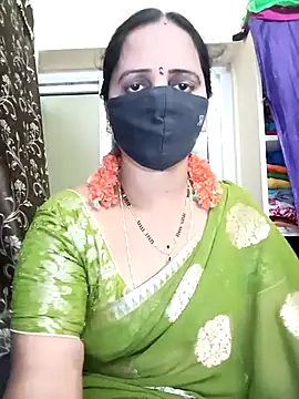 Snapshot of Mee_harini-telugupilla chatting on January 14, 2026, 8:07 am Mee harini-telugupilla online show from January 14, 2026, 8:07 am