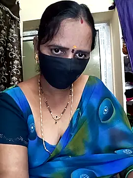 Snapshot of Mee_harini-telugupilla chatting on December 17, 2025, 5:12 am Mee harini-telugupilla online show from December 17, 2025, 5:12 am