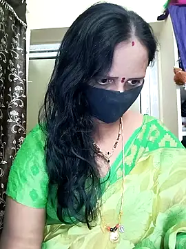 Snapshot of Mee_harini-telugupilla chatting on December 19, 2025, 4:38 am Mee harini-telugupilla online show from December 19, 2025, 4:38 am