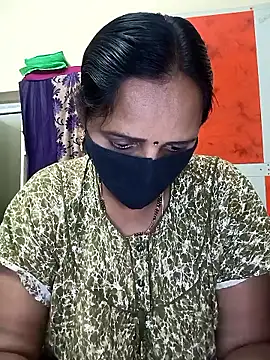 Snapshot of Mee_harini-telugupilla chatting on January 7, 2026, 3:11 am Mee harini-telugupilla online show from January 7, 2026, 3:11 am