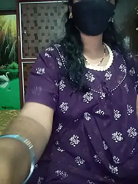 Snapshot of Mee_harini-telugupilla chatting on June 11, 2026, 7:33 pm Mee harini-telugupilla online show from June 11, 2026, 7:33 pm