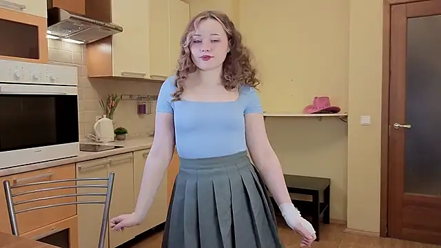 Snapshot of Sweetie_Hope chatting on November 5, 2025, 7:22 am Sweetie Hope online show from November 5, 2025, 7:22 am