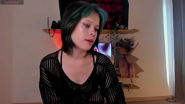 Snapshot of Sima_Wendy chatting on July 6, 2026, 7:48 am Sima Wendy online show from July 6, 2026, 7:48 am