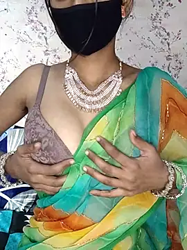 Aidakhan1212 online show from November 21, 2025, 10:58 am