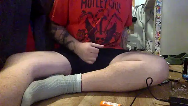 Snapshot of edger4lif3 chatting on September 29, 2025, 8:03 pm edger4lif3 online show from September 29, 2025, 8:03 pm