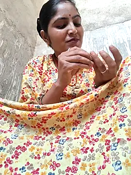 LUCKY cut online show from April 10, 2026, 5:58 am