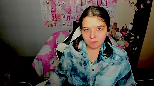 Snapshot of Acid_Kate chatting on November 23, 2025, 12:53 am Acid Kate online show from November 23, 2025, 12:53 am