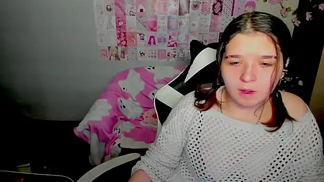 Snapshot of Acid_Kate chatting on November 24, 2025, 12:21 am Acid Kate online show from November 24, 2025, 12:21 am