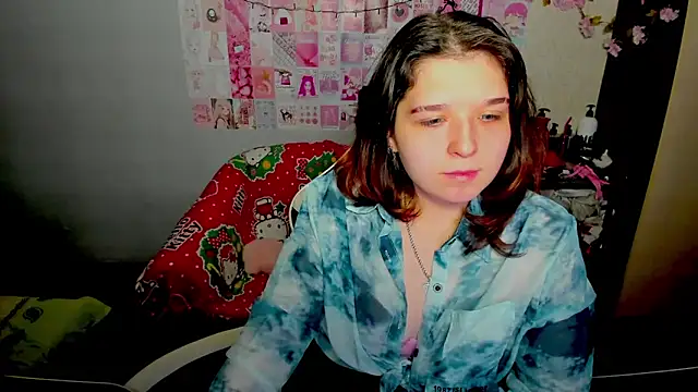 Snapshot of Acid_Kate chatting on December 5, 2025, 12:43 am Acid Kate online show from December 5, 2025, 12:43 am