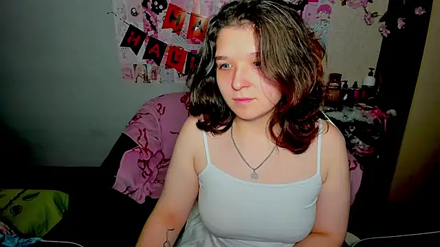 Snapshot of Acid_Kate chatting on October 28, 2025, 12:44 am Acid Kate online show from October 28, 2025, 12:44 am