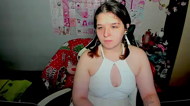 Snapshot of Acid_Kate chatting on December 3, 2025, 12:44 am Acid Kate online show from December 3, 2025, 12:44 am