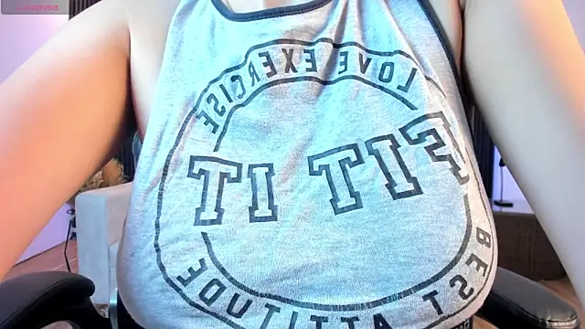 Snapshot of sofiapalacioss chatting on November 27, 2025, 6:08 pm sofiapalacioss online show from November 27, 2025, 6:08 pm