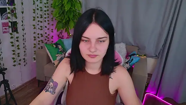 Snapshot of Angel_Braun chatting on September 9, 2025, 3:10 pm Angel Braun online show from September 9, 2025, 3:10 pm