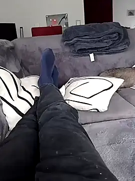 Snapshot of Oldmenhot66 chatting on September 9, 2025, 12:14 pm Oldmenhot66 online show from September 9, 2025, 12:14 pm