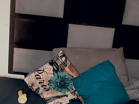 Freaky-boobs online show from September 22, 2025, 2:06 am