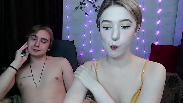 Lust4Money online show from November 18, 2025, 10:02 pm