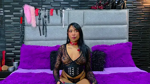 DaiaRousi online show from November 4, 2025, 2:59 am