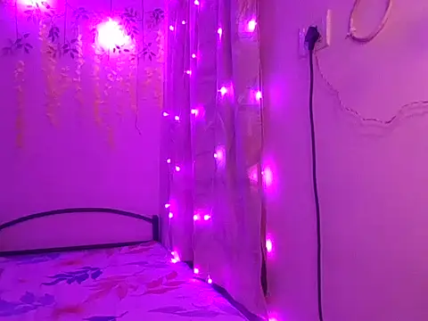 Snapshot of Tiedtogether69 chatting on November 1, 2025, 2:11 pm Tiedtogether69 online show from November 1, 2025, 2:11 pm