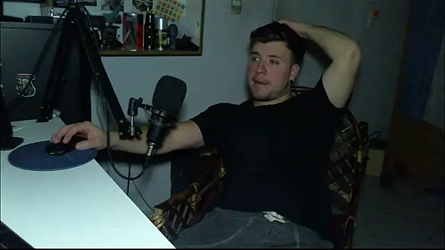 ferrari1996 online show from September 10, 2025, 6:12 am