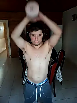 ferrari1996 online show from September 8, 2025, 8:30 pm