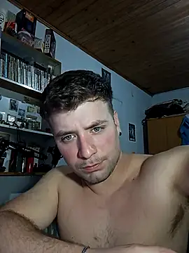 ferrari1996 online show from September 18, 2025, 5:10 am