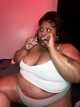 Snapshot of BlaxicanaMami chatting on October 3, 2025, 5:31 am BlaxicanaMami online show from October 3, 2025, 5:31 am