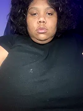 Snapshot of BlaxicanaMami chatting on September 14, 2025, 12:33 am BlaxicanaMami online show from September 14, 2025, 12:33 am