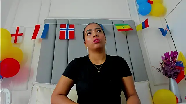 CannelaSmith online show from July 4, 2026, 11:27 am