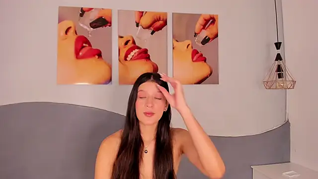 Stefany gonzales  online show from January 12, 2026, 11:39 am