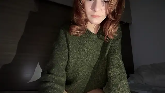 Snapshot of Liiz_01 chatting on November 30, 2025, 3:18 am Liiz 01 online show from November 30, 2025, 3:18 am