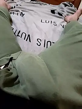 anis3g4 online show from January 13, 2026, 3:38 pm