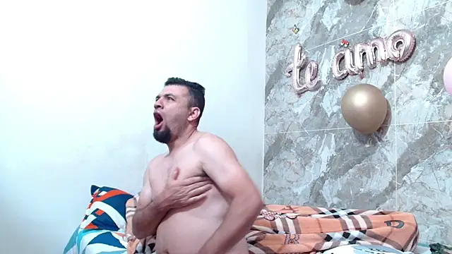 Snapshot of smitdleds1130 chatting on September 21, 2025, 2:17 am smitdleds1130 online show from September 21, 2025, 2:17 am