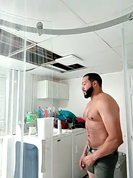 tripping385 online show from December 4, 2025, 4:44 am