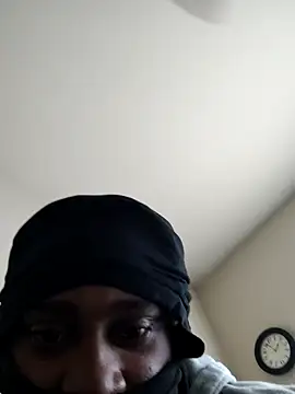 Snapshot of DarkSkinStroker chatting on September 15, 2025, 5:57 pm DarkSkinStroker online show from September 15, 2025, 5:57 pm